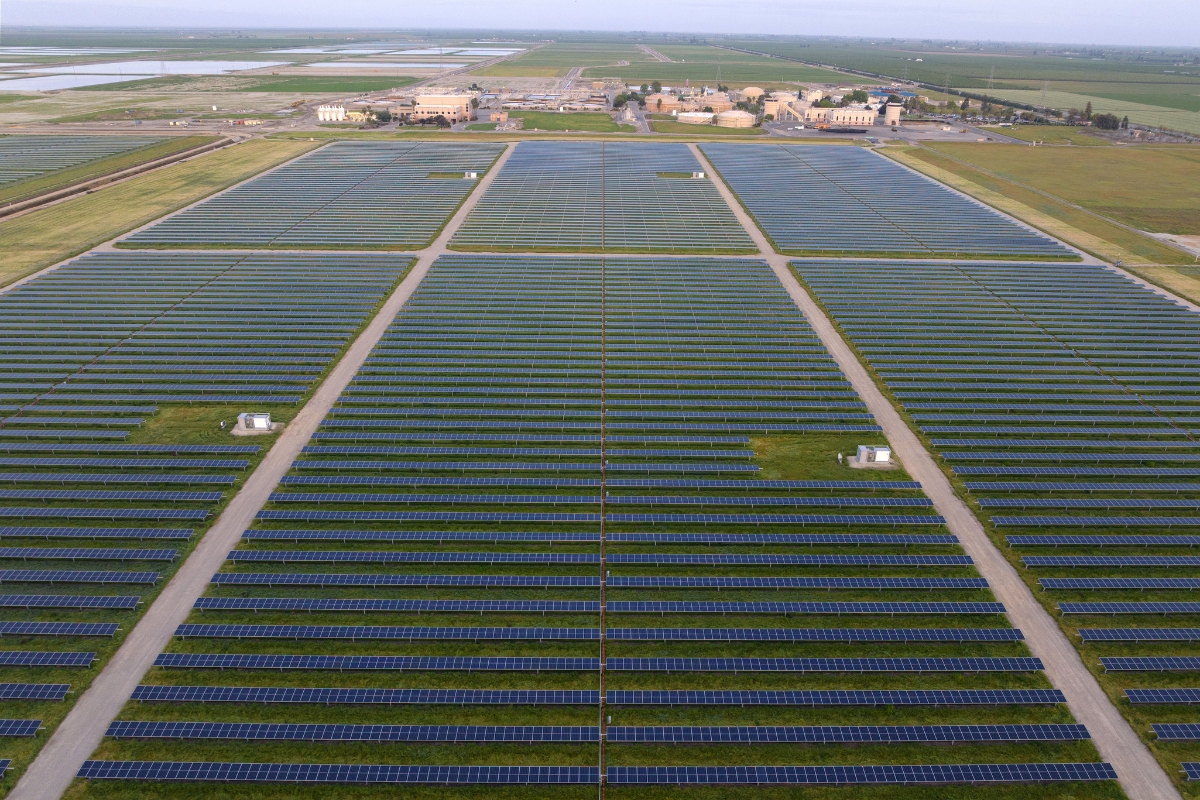 Solar Field at the City of Fresno Regional Wastewater Reclamation Facility